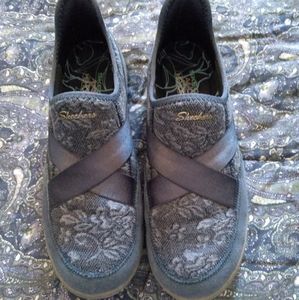 Sketchers slip on sneakers